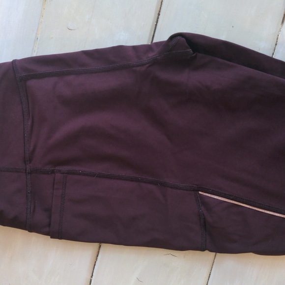 Purple VS leggings - with pockets - Picture 3 of 4